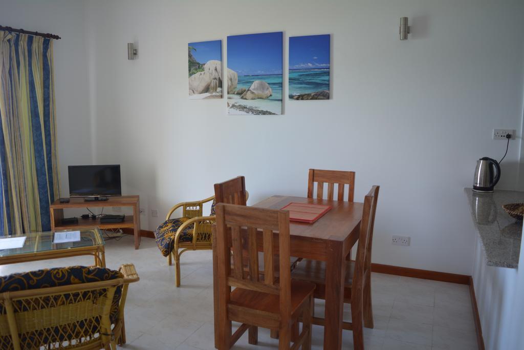 Manfiyo Guest House Anse Boileau 외부 사진
